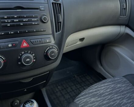 Коричневый Киа Сид, объемом двигателя 1.6 л и пробегом 266 тыс. км за 5300 $, фото 5 на Automoto.ua