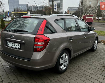 Коричневий Кіа Сід, об'ємом двигуна 1.4 л та пробігом 207 тис. км за 4600 $, фото 6 на Automoto.ua