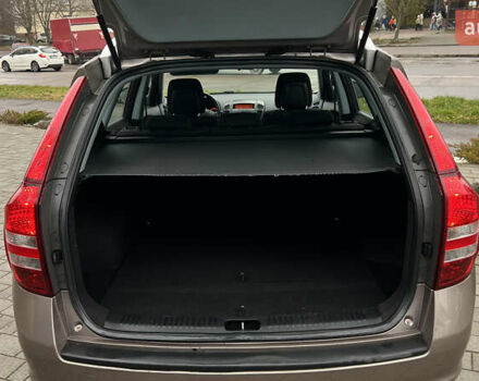 Коричневий Кіа Сід, об'ємом двигуна 1.4 л та пробігом 207 тис. км за 4600 $, фото 17 на Automoto.ua