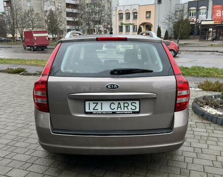 Коричневий Кіа Сід, об'ємом двигуна 1.4 л та пробігом 207 тис. км за 4600 $, фото 5 на Automoto.ua