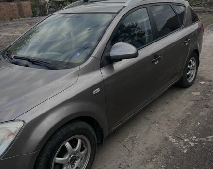 Коричневый Киа Сид, объемом двигателя 1.6 л и пробегом 266 тыс. км за 5300 $, фото 2 на Automoto.ua