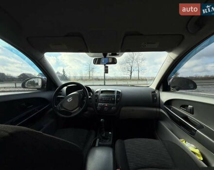 Коричневий Кіа Сід, об'ємом двигуна 1.59 л та пробігом 247 тис. км за 6000 $, фото 14 на Automoto.ua