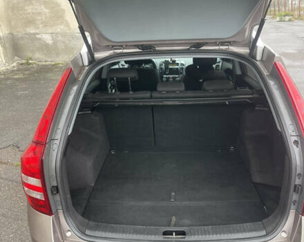 Коричневый Киа Сид, объемом двигателя 1.58 л и пробегом 204 тыс. км за 6099 $, фото 16 на Automoto.ua