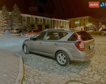 Коричневый Киа Сид, объемом двигателя 1.6 л и пробегом 183 тыс. км за 8500 $, фото 4 на Automoto.ua