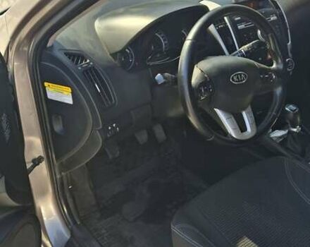 Коричневий Кіа Сід, об'ємом двигуна 1.58 л та пробігом 259 тис. км за 6800 $, фото 2 на Automoto.ua