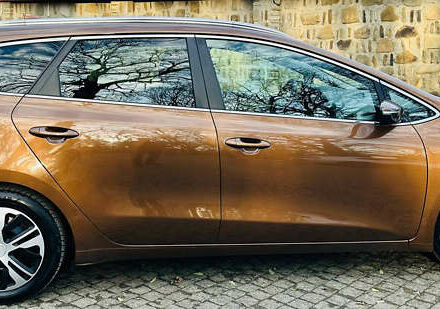 Коричневый Киа Сид, объемом двигателя 1.6 л и пробегом 211 тыс. км за 9900 $, фото 3 на Automoto.ua