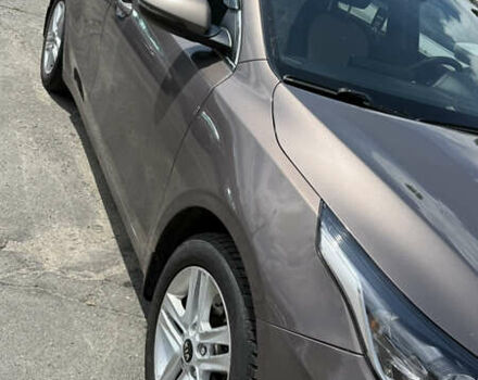 Коричневый Киа Сид, объемом двигателя 1.59 л и пробегом 135 тыс. км за 12200 $, фото 4 на Automoto.ua