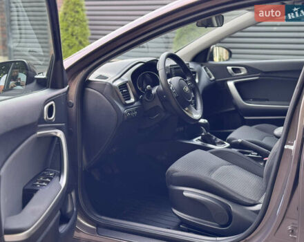 Коричневый Киа Сид, объемом двигателя 1.37 л и пробегом 191 тыс. км за 11900 $, фото 13 на Automoto.ua