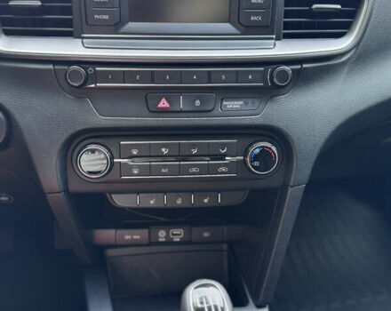 Киа Сид 2019 в Киеве на Automoto.ua Коричневый Киа Сид, объемом двигателя 1.37 л и пробегом 191 тыс. км за 12200 $, фото 17 на Automoto.ua