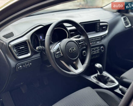 Коричневый Киа Сид, объемом двигателя 1.37 л и пробегом 191 тыс. км за 11900 $, фото 14 на Automoto.ua