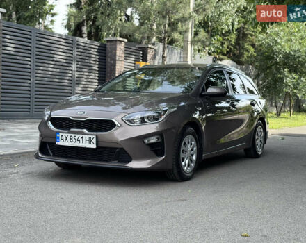 Киа Сид 2019 в Киеве на Automoto.ua Коричневый Киа Сид, объемом двигателя 1.37 л и пробегом 191 тыс. км за 12200 $, фото 1 на Automoto.ua