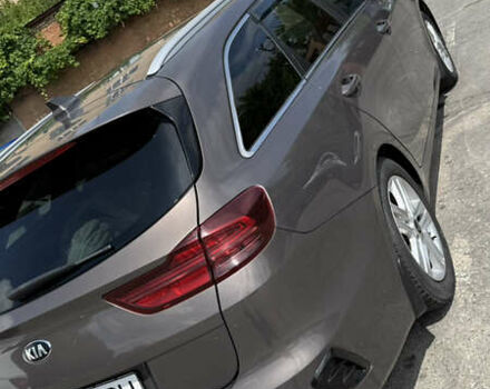 Коричневый Киа Сид, объемом двигателя 1.59 л и пробегом 135 тыс. км за 12200 $, фото 6 на Automoto.ua