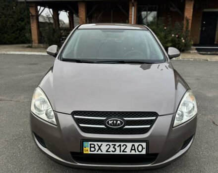 Коричневий Кіа Сід, об'ємом двигуна 1.6 л та пробігом 175 тис. км за 5200 $, фото 1 на Automoto.ua