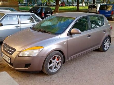 Кіа Сід 2007 у Каменце-Подольском на Automoto.ua Коричневий Кіа Сід, об'ємом двигуна 1.4 л та пробігом 244 тис. км за 4600 $, фото 1 на Automoto.ua