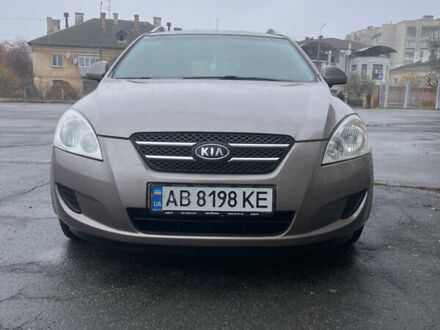 Коричневый Киа Сид, объемом двигателя 1.58 л и пробегом 204 тыс. км за 6099 $, фото 1 на Automoto.ua