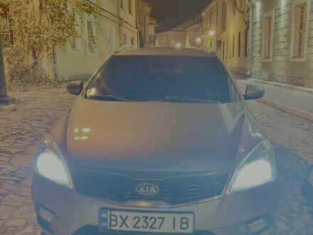 Коричневый Киа Сид, объемом двигателя 1.6 л и пробегом 183 тыс. км за 8500 $, фото 1 на Automoto.ua