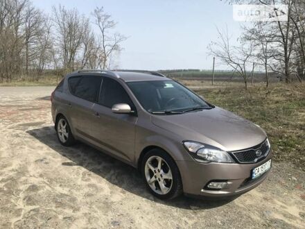 Коричневий Кіа Сід, об'ємом двигуна 1.58 л та пробігом 335 тис. км за 6900 $, фото 1 на Automoto.ua