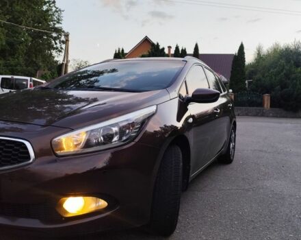 Коричневий Кіа Сід, об'ємом двигуна 1.6 л та пробігом 190 тис. км за 9712 $, фото 1 на Automoto.ua