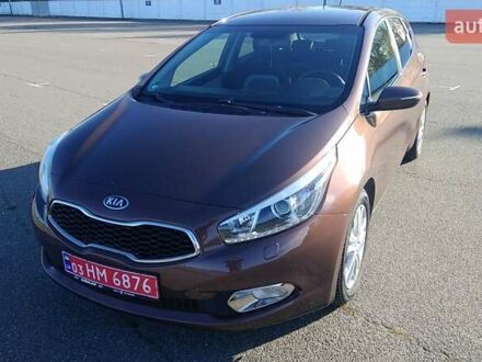 Киа Сид 2014 в Киеве на Automoto.ua Коричневый Киа Сид, объемом двигателя 1.6 л и пробегом 149 тыс. км за 12150 $, фото 1 на Automoto.ua