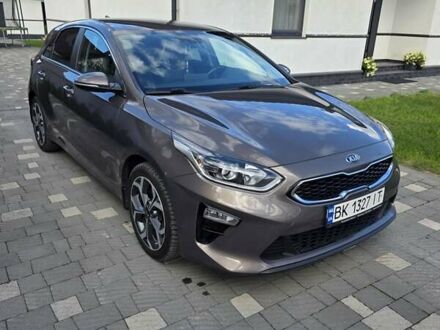 Киа Сид 2019 в Сарнах на Automoto.ua Коричневый Киа Сид, объемом двигателя 1.6 л и пробегом 112 тыс. км за 18000 $, фото 1 на Automoto.ua