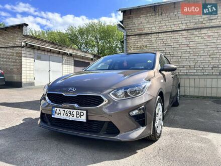 Коричневий Кіа Сід, об'ємом двигуна 1.59 л та пробігом 47 тис. км за 16000 $, фото 1 на Automoto.ua