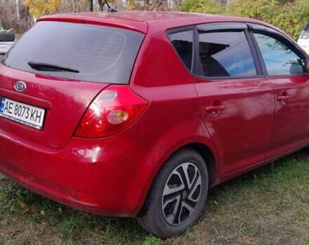 Киа Сид 2006 в Павлограде на Automoto.ua Красный Киа Сид, объемом двигателя 1.6 л и пробегом 230 тыс. км за 4500 $, фото 1 на Automoto.ua