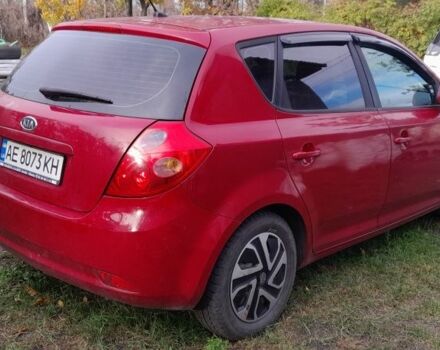 Червоний Кіа Сід, об'ємом двигуна 1.6 л та пробігом 2 тис. км за 4500 $, фото 3 на Automoto.ua