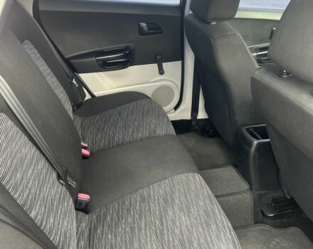 Червоний Кіа Сід, об'ємом двигуна 1.6 л та пробігом 220 тис. км за 4250 $, фото 8 на Automoto.ua