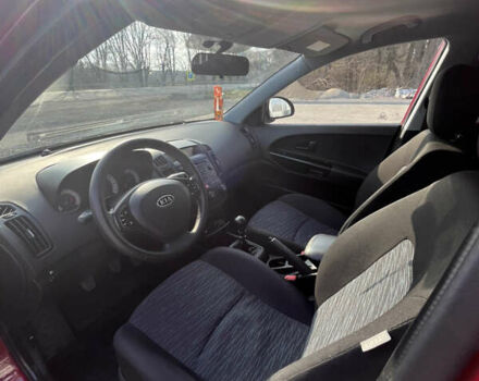 Киа Сид 2007 в Виннице на Automoto.ua Красный Киа Сид, объемом двигателя 1.6 л и пробегом 231 тыс. км за 4900 $, фото 9 на Automoto.ua