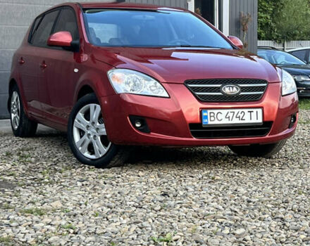 Красный Киа Сид, объемом двигателя 1.98 л и пробегом 217 тыс. км за 5999 $, фото 4 на Automoto.ua