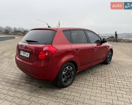 Красный Киа Сид, объемом двигателя 1.59 л и пробегом 238 тыс. км за 5200 $, фото 5 на Automoto.ua