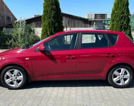 Червоний Кіа Сід, об'ємом двигуна 2 л та пробігом 164 тис. км за 6199 $, фото 1 на Automoto.ua