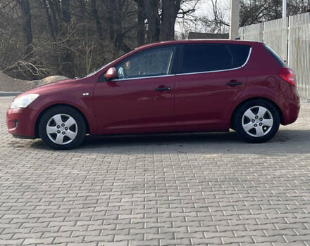 Киа Сид 2007 в Виннице на Automoto.ua Красный Киа Сид, объемом двигателя 1.6 л и пробегом 231 тыс. км за 4900 $, фото 7 на Automoto.ua