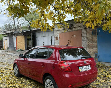Киа Сид 2007 в Запорожье на Automoto.ua Красный Киа Сид, объемом двигателя 2 л и пробегом 299 тыс. км за 4450 $, фото 7 на Automoto.ua