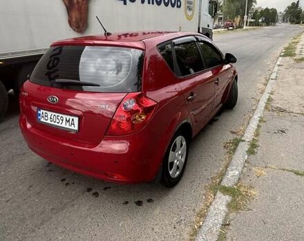 Красный Киа Сид, объемом двигателя 1.58 л и пробегом 226 тыс. км за 5200 $, фото 6 на Automoto.ua