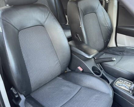 Красный Киа Сид, объемом двигателя 2 л и пробегом 378 тыс. км за 6000 $, фото 12 на Automoto.ua