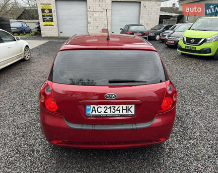 Красный Киа Сид, объемом двигателя 1.4 л и пробегом 269 тыс. км за 4550 $, фото 6 на Automoto.ua