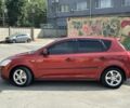 Красный Киа Сид, объемом двигателя 1.6 л и пробегом 200 тыс. км за 5500 $, фото 2 на Automoto.ua