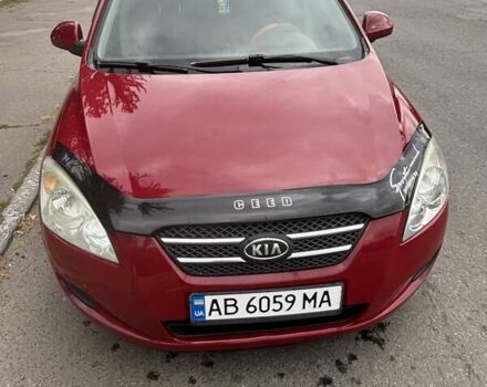 Красный Киа Сид, объемом двигателя 1.58 л и пробегом 226 тыс. км за 5200 $, фото 1 на Automoto.ua