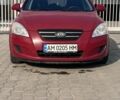 Червоний Кіа Сід, об'ємом двигуна 1.6 л та пробігом 230 тис. км за 4700 $, фото 1 на Automoto.ua