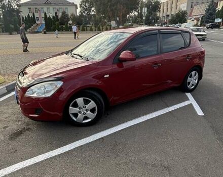 Красный Киа Сид, объемом двигателя 1.58 л и пробегом 226 тыс. км за 5200 $, фото 12 на Automoto.ua