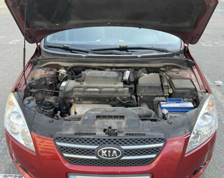 Красный Киа Сид, объемом двигателя 2 л и пробегом 378 тыс. км за 6000 $, фото 22 на Automoto.ua