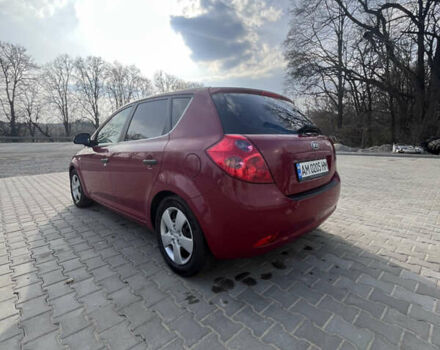 Киа Сид 2007 в Виннице на Automoto.ua Красный Киа Сид, объемом двигателя 1.6 л и пробегом 231 тыс. км за 4900 $, фото 6 на Automoto.ua