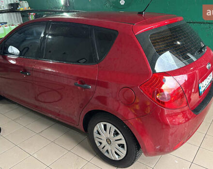 Красный Киа Сид, объемом двигателя 1.4 л и пробегом 269 тыс. км за 4550 $, фото 27 на Automoto.ua