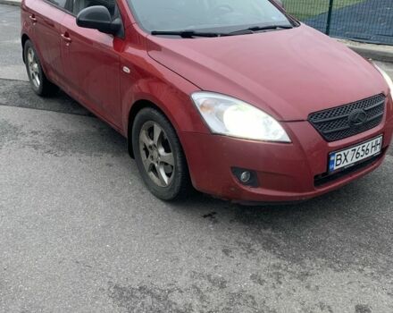 Красный Киа Сид, объемом двигателя 1.6 л и пробегом 270 тыс. км за 4900 $, фото 2 на Automoto.ua
