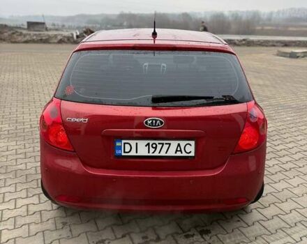 Красный Киа Сид, объемом двигателя 1.59 л и пробегом 238 тыс. км за 5200 $, фото 3 на Automoto.ua