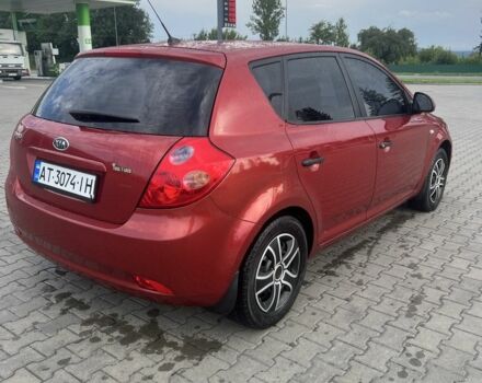 Червоний Кіа Сід, об'ємом двигуна 1.6 л та пробігом 220 тис. км за 4250 $, фото 4 на Automoto.ua