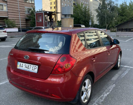 Красный Киа Сид, объемом двигателя 2 л и пробегом 378 тыс. км за 6000 $, фото 5 на Automoto.ua