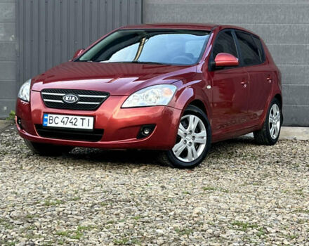 Красный Киа Сид, объемом двигателя 1.98 л и пробегом 217 тыс. км за 5999 $, фото 2 на Automoto.ua