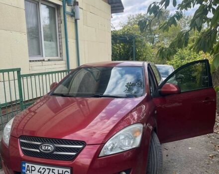 Красный Киа Сид, объемом двигателя 1.6 л и пробегом 230 тыс. км за 4500 $, фото 1 на Automoto.ua